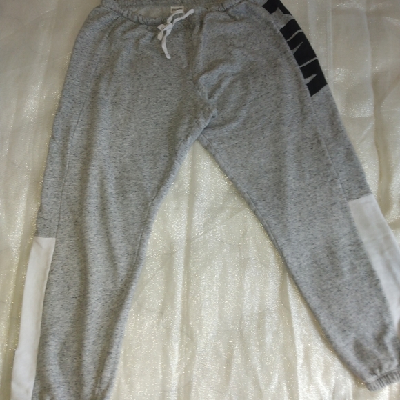 Pink set - Picture 2 of 3